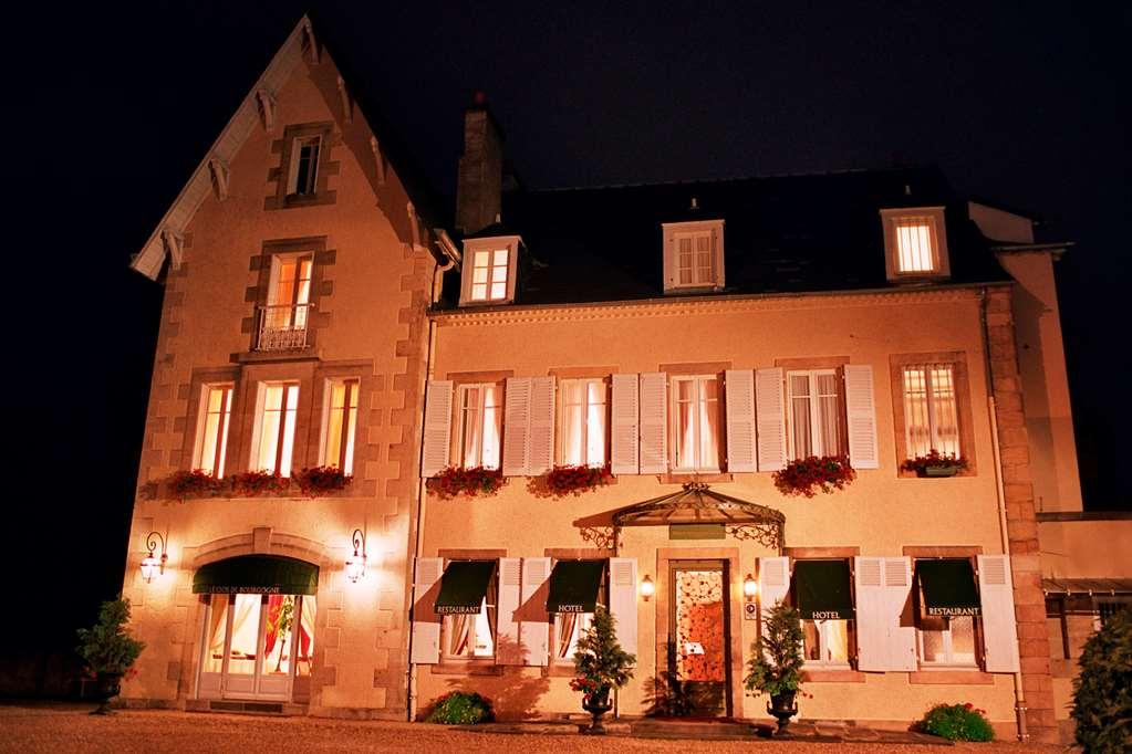 Le Clos De Bourgogne Moulins  Exteriör bild