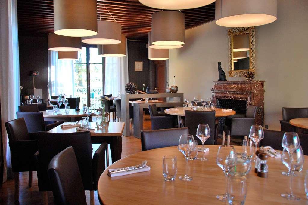 Le Clos De Bourgogne Moulins  Restaurang bild