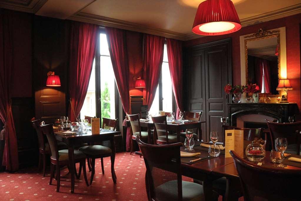 Le Clos De Bourgogne Moulins  Restaurang bild